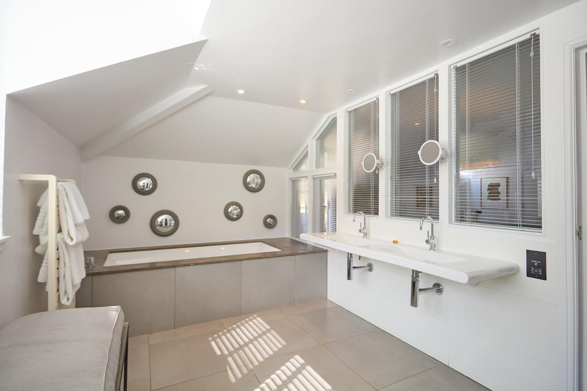 Monachyle Mhor 4*
